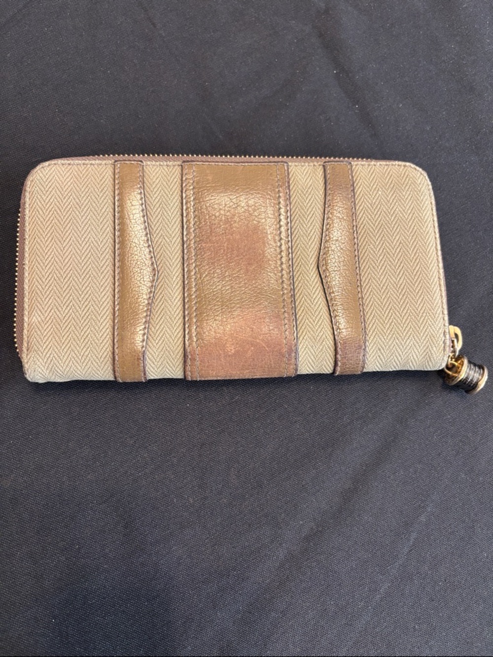 Elegant Two-Tone Brown Zip Wallet - Picture 3 of 7